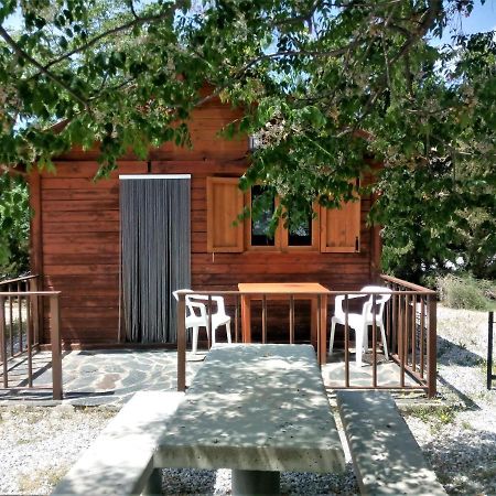 Cabañas Negratín Cuevas del Campo Exterior foto
